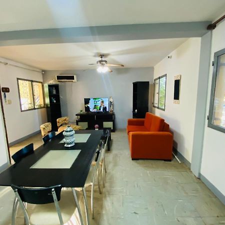 פוארטו איגואסו House G&S, Depto Con 3 Dormitorios Para 7 Personas Pleno Centro De La Ciudad מראה חיצוני תמונה